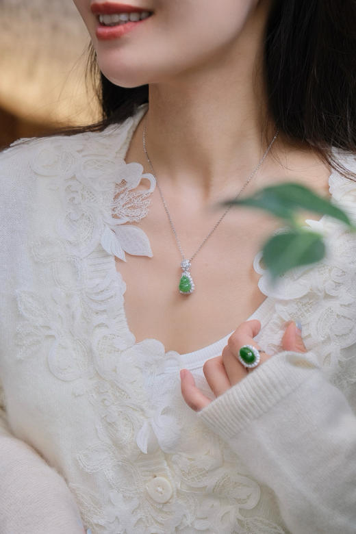 du家款法式温柔超仙蕾丝桑蚕丝羊绒开衫，现货【不退换】 商品图3