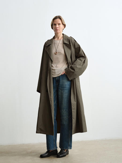 ROMI STUDIO“法式优雅”100棉轻量感镰刀袖双排扣廓形风衣431F2002 商品图1