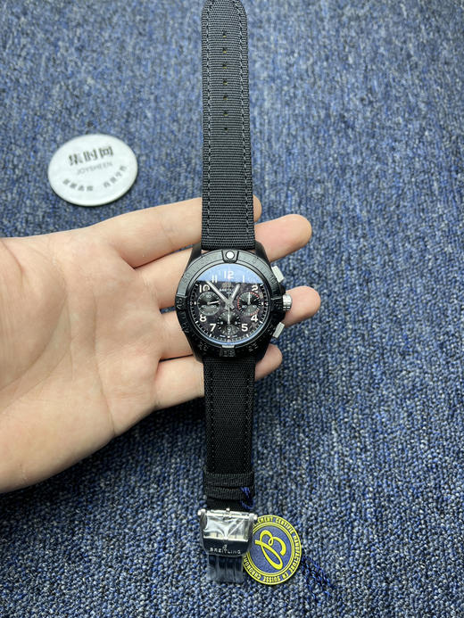 BLS百年灵复仇者计时系列 夜间任务 男士腕表 新款强势来袭！复仇者系列 7750机 表径44mm 商品图0