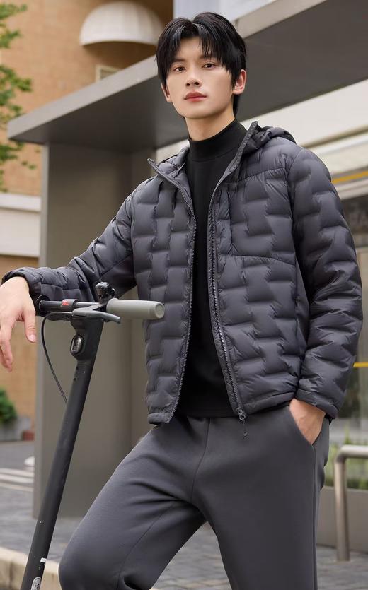 高端轻羽90绒连帽抗风防寒90白鸭绒外套 商品图0