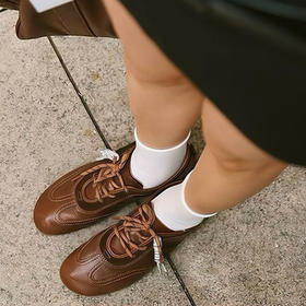 纪华菲·大幂幂款羊皮音符德训鞋 | 全羊皮奢侈用料，时髦高级设计，好穿到犯规