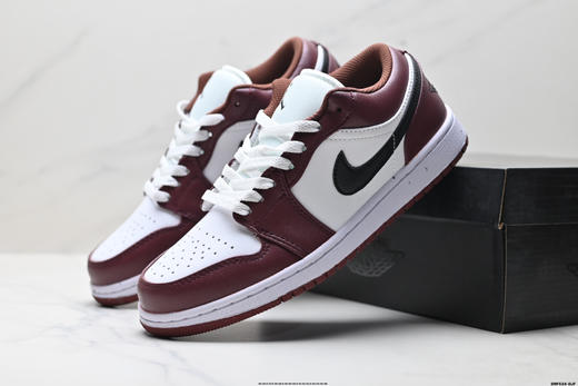 耐克乔丹Air Jordan 1 Low低帮休闲运动板鞋DC0774-105男女鞋 商品图7