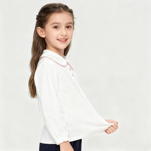 【儿童服饰丨儿童纯色polo衫】选用纯棉面料，亲肤舒适透气，做工精细走线工整，男款POLO领，女款娃娃领，男女款纽扣色做了区分，胸前有小口袋设计，简约百搭，90-170码可选~ 商品图1