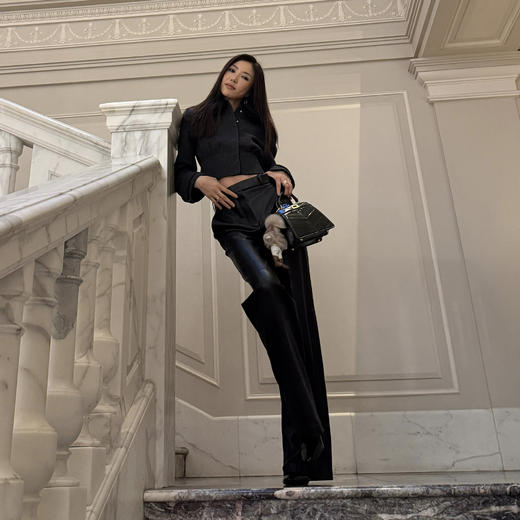 ROMI STUDIO “时装周皮裤” 法国进口小羊皮扣袢式皮裤 RWCWXG6552 商品图3