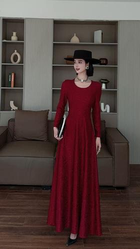 SZ3S85_胭脂色_连衣裙_秋冬_长袖圆领收腰大摆提花长款_高级女装_BERNIEELEN 伯妮斯茵