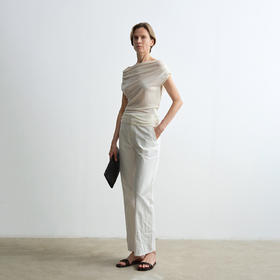 ROMI STUDIO 桑蚕丝和羊皮革黑色极简一字平底凉鞋 RWCRP33455