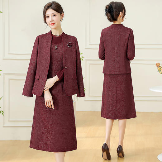 QYM 7259016-Y时尚套装洋气休闲两件套外套+连衣裙 商品图2