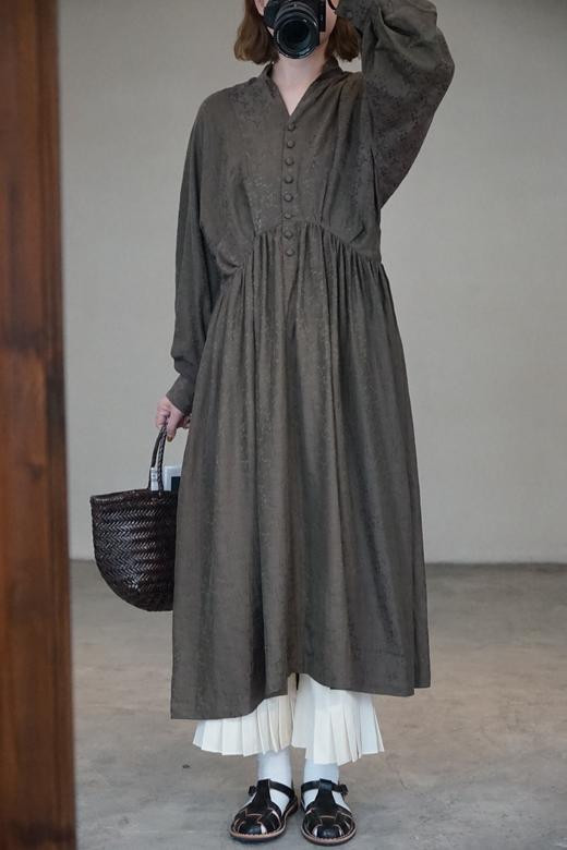 SUSURI 日系碎花轻盈高腰线连衣裙 商品图1