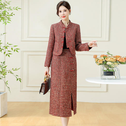 QYM 7259013-Y国风套装裙时尚短款上衣+复古开衩半身裙套装 商品图0