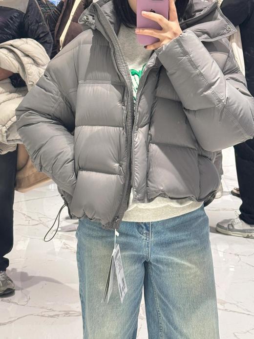 【多妈团购 运动泡芙羽绒服】超足鸭绒量，90绒子含量!厚实而丰满!超重磅!全球32个国家认证，防跑绒超暖和，不挑版型，显腿长（帽子可拆）-汉羽 商品图2