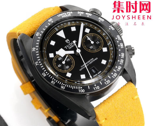 3T帝舵碧湾计时系列 F1赛车25型“黑武士”男士腕表
帝舵 Black Bay Chrono系列是一款融合潜水表传统与赛车计时功能的混合型腕表，以其复古美学与现代技术著称。 商品图2