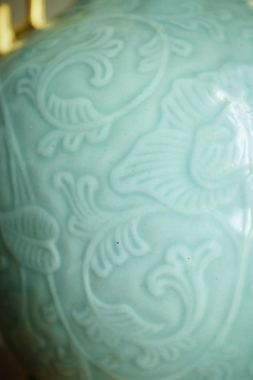 独角鹿西洋古董20世纪法国出品东方风格祥云盘龙主题铜鎏金精雕底座装饰中国粉青釉花卉纹浅浮雕瓷瓶台灯 商品图6