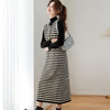 ML-9977 2025秋冬新款韩版宽松休闲条纹针织背心连衣裙女短款毛衣两件套装 商品缩略图3