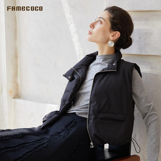 Famecoco时尚百搭短款羽绒马甲保暖立领白鸭绒马夹外搭FAC8CC002 商品图2