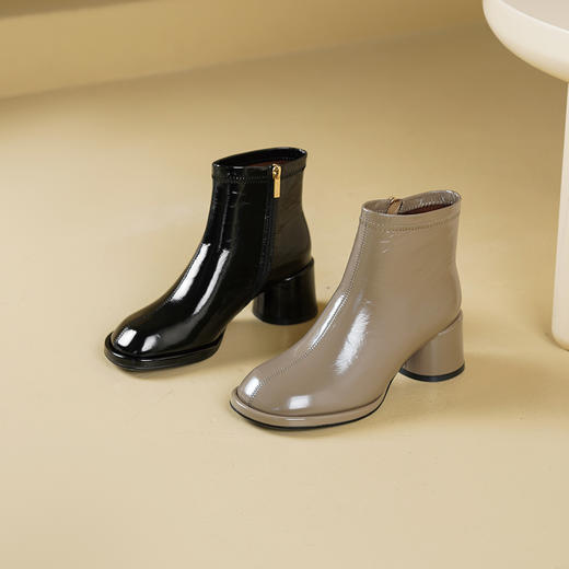 Westory2025年冬季方头中粗跟胎牛漆皮舒适百搭短靴S25DS86001 商品图0