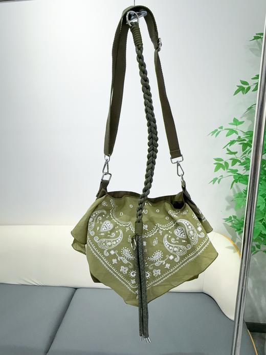 明星同款文艺休闲布包民族风百搭印花刺绣复古腰果斜挎包 商品图6
