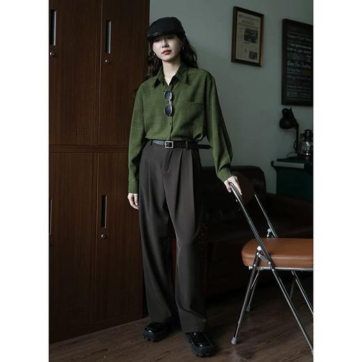 复古仙踪衬衫宽松垂顺 轻薄舒适柔软 百搭文艺复古风 绿色设计感内搭宽松复古港味纯色长袖衬衫女显瘦秋季新款衬衣上衣 商品图3