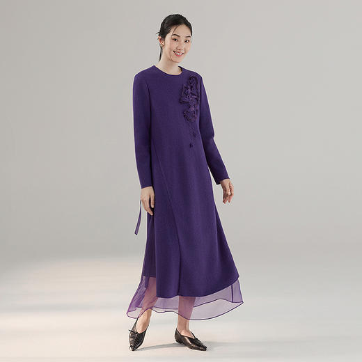 【林栖设计小店】绵羊毛连衣裙拼桑蚕丝手工花钉珠2025秋冬新款绣花长裙女1954034 商品图0