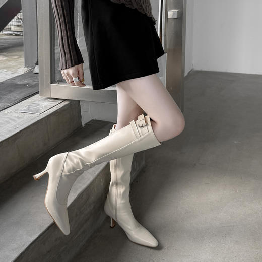 【预售7天】优雅性感高跟高筒靴秋冬尖头皮带扣通勤细跟牛皮弹力长靴女DQ&DQ9721W 商品图2