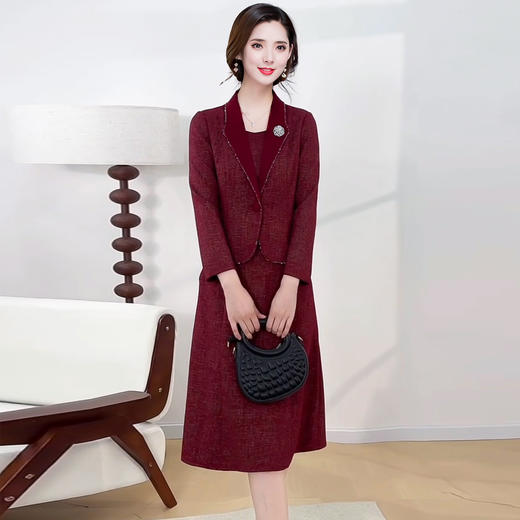 QYM 99H253-Y连衣裙妈妈装假两件时尚拼结中长款礼服裙 商品图1