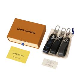 LOUIS VUITTON路易威登-潮流经典优雅个性经典钥匙扣-男款-黑色-灰色-蓝色！