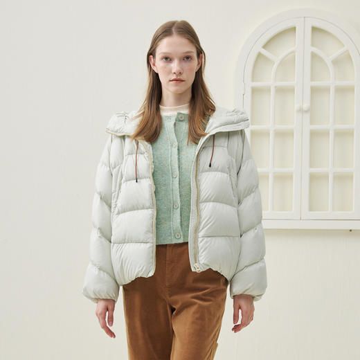 谜底连帽羽绒服2025年冬季新品柔软鹅绒保暖短款宽松女254MY1619 商品图0