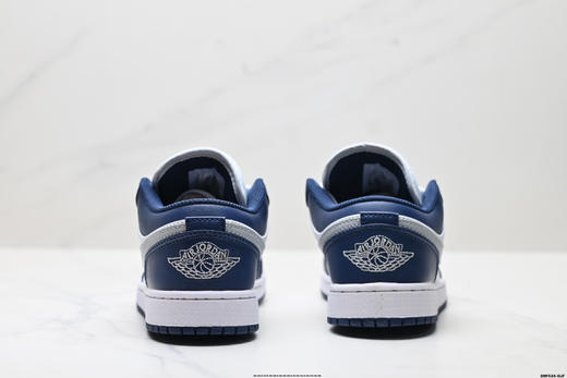 耐克乔丹Air Jordan 1 Low低帮休闲运动板鞋DC0774-105男女鞋 商品图5