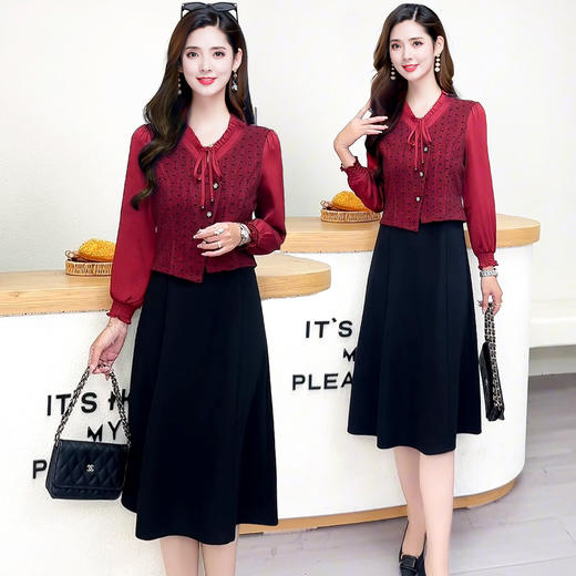 QYM 99H250-Y连衣裙装洋气长袖裙拼结假两件高腰A字裙 商品图0