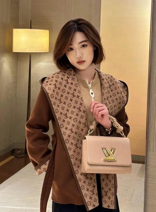 【不退货，可换码】驴家 秋冬经典款大衣 多色合集（SZX*MM） 商品图3