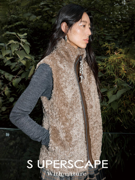 素舶 环保皮草保暖毛毛马甲百搭立领无袖坎肩短外套 商品图4