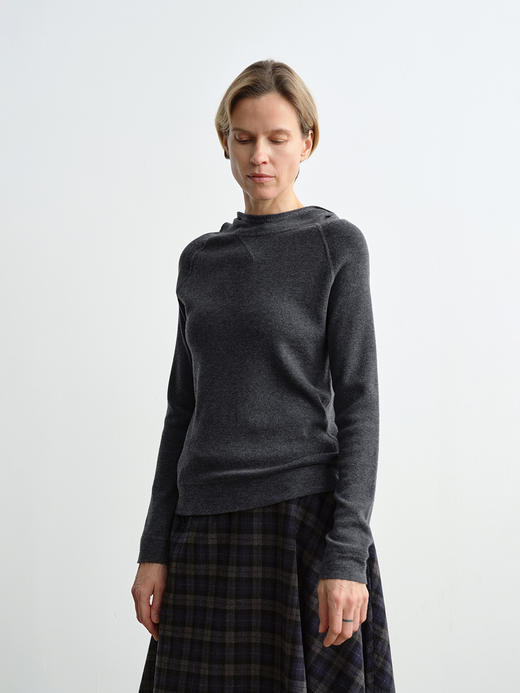 ROMI STUDIO“格雷高智”经典纯色100%绵羊毛休闲连帽毛衣 23AWM230 商品图6