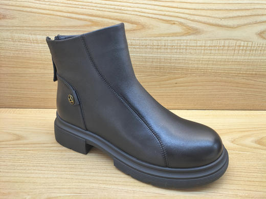 2024秋冬新款豪行牛皮女鞋24438026时装女短靴显瘦低跟女单鞋正品 商品图1