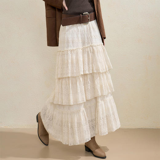 西遇法式蕾丝绣花蛋糕裙女秋季新款百搭高腰遮肉显瘦半身裙V3655262 商品图0