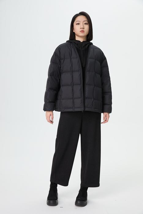 【爆款时尚】水淼2025冬新款时尚休闲大牌羽绒服1800 商品图0