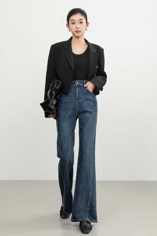 伯妮斯茵 | 简约通勤 高腰微喇牛仔裤 明线设计 显瘦显高 日常百搭款  SZ3L03 - 蓝采和微喇牛仔裤 商品图0