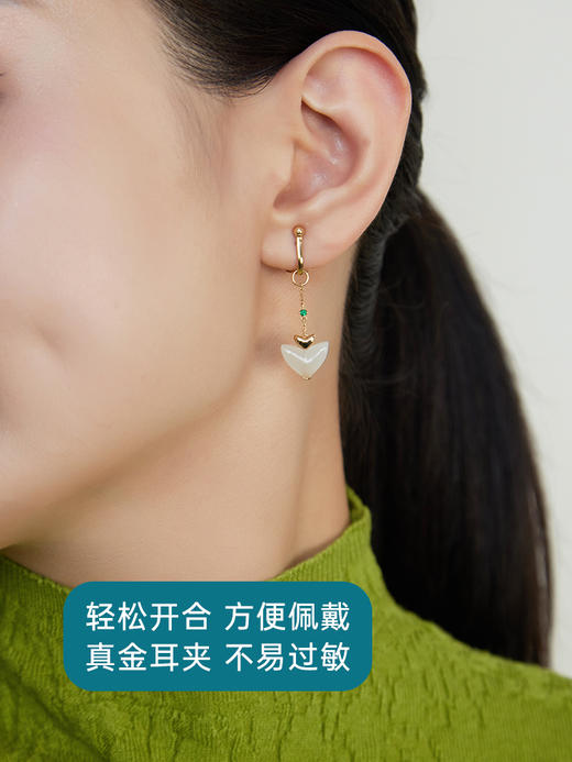 【天猫同款】耳扣款-瑾心-18K金和田玉祖母绿宝石耳夹 商品图3