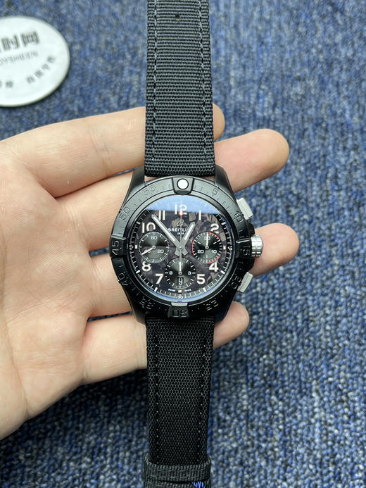 BLS百年灵复仇者计时系列 夜间任务 男士腕表 新款强势来袭！复仇者系列 7750机 表径44mm 商品图1