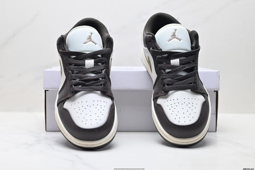耐克乔丹Air Jordan 1 Low低帮休闲运动板鞋DC0774-105男女鞋 商品图6