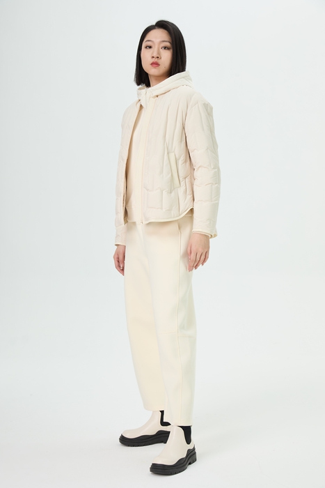 水淼2025冬新品 直充绒 常规羽绒服1705