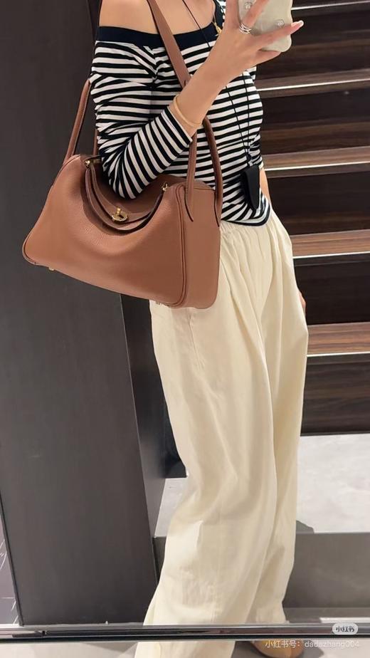 【头层TC纹荔枝牛皮】手工缝制枕头包真皮女包单肩斜挎手提包女秋冬 商品图9