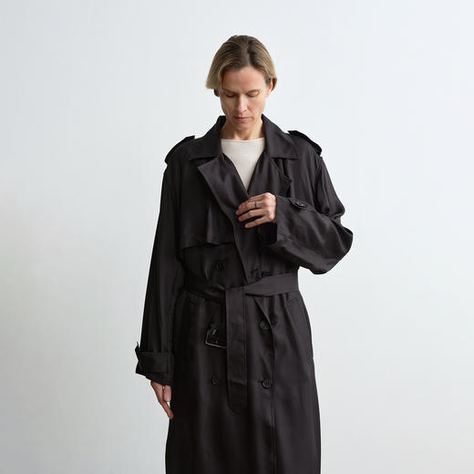 ROMI STUDIO 100%桑蚕丝双排扣翻领收腰长款风衣外套 RWCAWG4751 商品图8