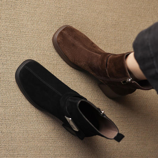 【预售5天】磨砂皮粗跟圆头高跟短靴女秋冬新款复古皮带扣厚底切尔西靴ZYY&A1528 商品图3