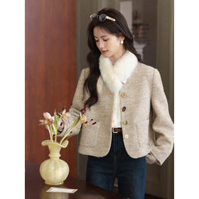 鹿向南「香榭晨露」燕麦色小香风短款外套女秋冬新款气质百搭上衣58767