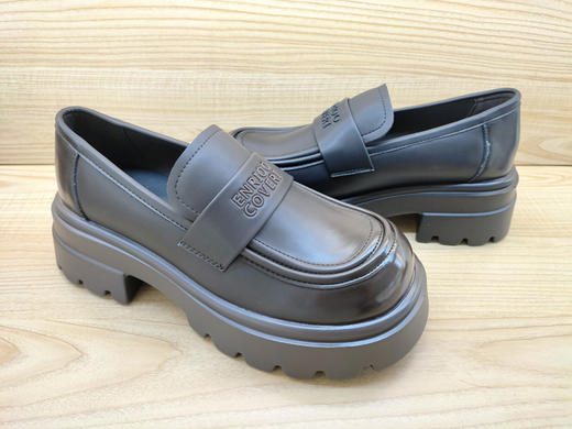 2025春季新款豪行真皮女鞋25122110时尚中跟舒适休闲乐福单鞋 商品图4