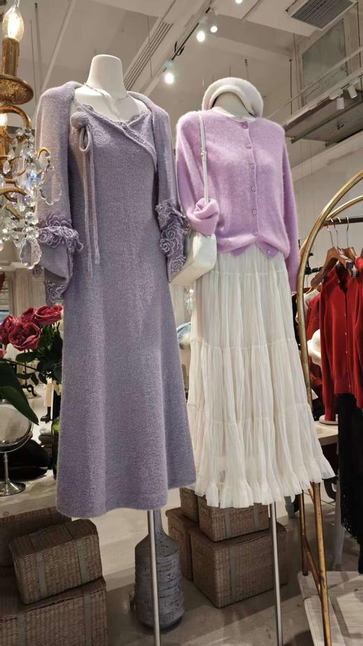 【门店同款】ENJOY秋季“谧色花颂”玫瑰花两件套裙 165793512 商品图1