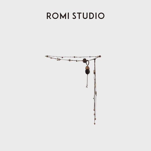 ROMI STUDIO“复古松弛”民族风编织流苏腰链 RWCLPJ3478 商品图6
