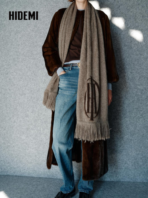 HIDEMI 大秀款青藏高原可溯源牦牛绒拉毛长拉绒logo系列加厚款围巾 商品图9