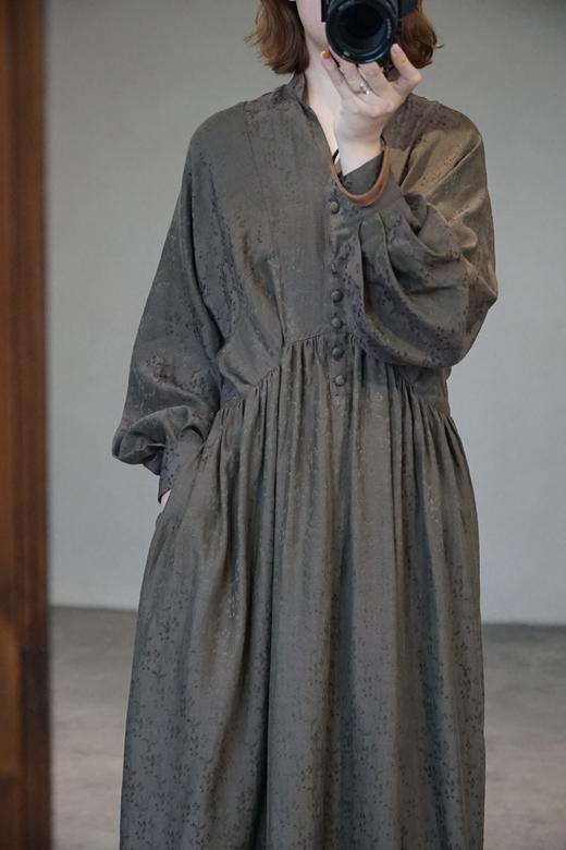 SUSURI 日系碎花轻盈高腰线连衣裙 商品图3