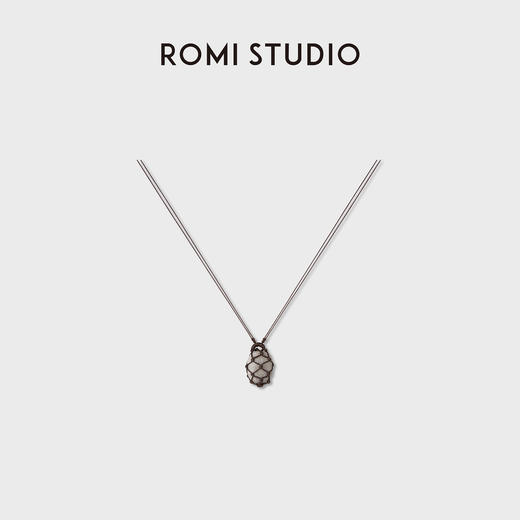 ROMI STUDIO 非金属棉绳项链 手工编织珊瑚石吊坠项链 RWCLPJ3591(现货） 商品图9
