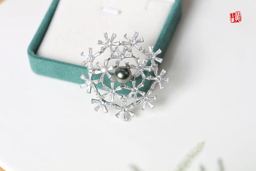 【雪花】大溪地海水珍珠胸针 商品图1